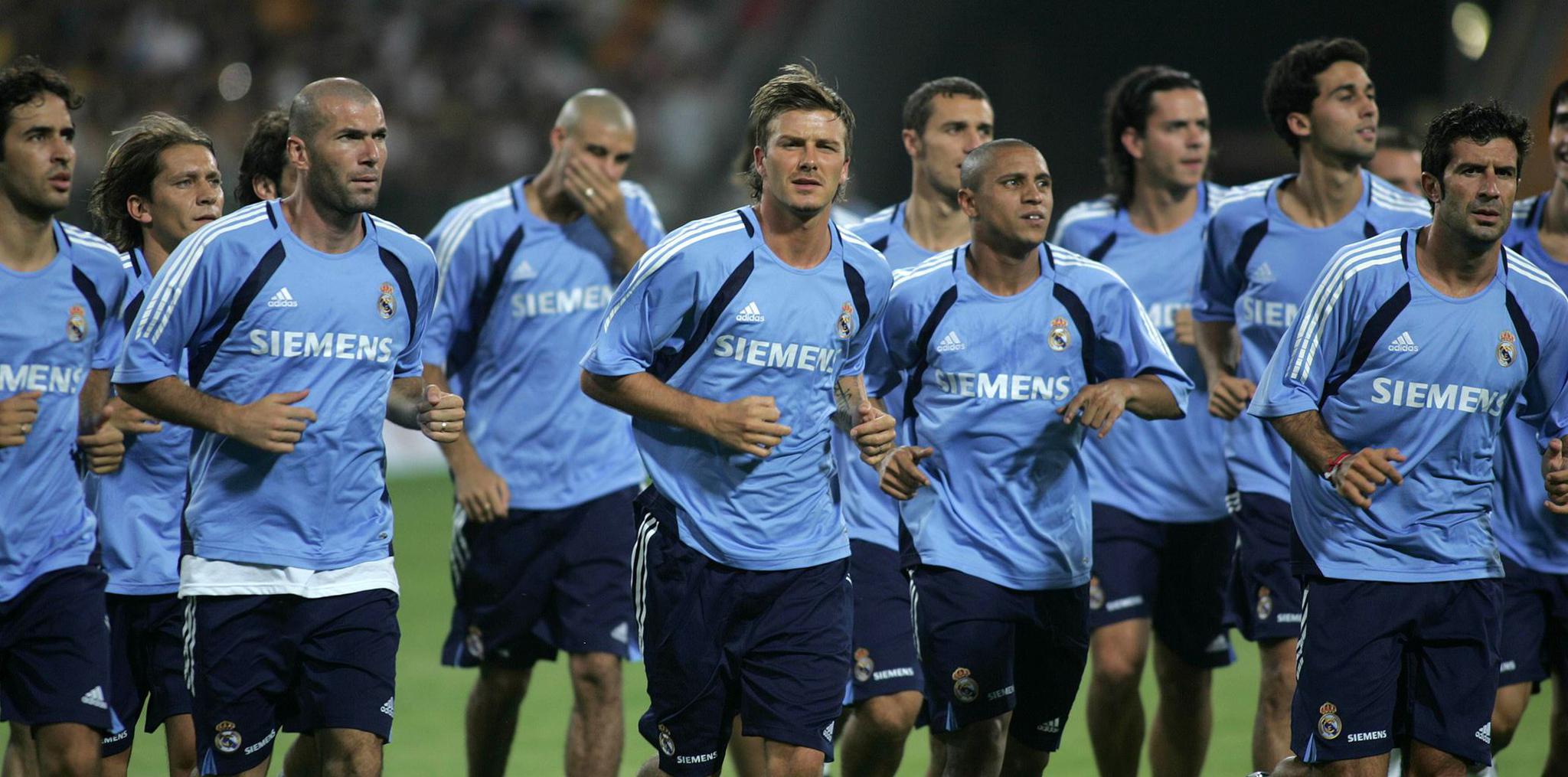 在观看足球 在观看足球