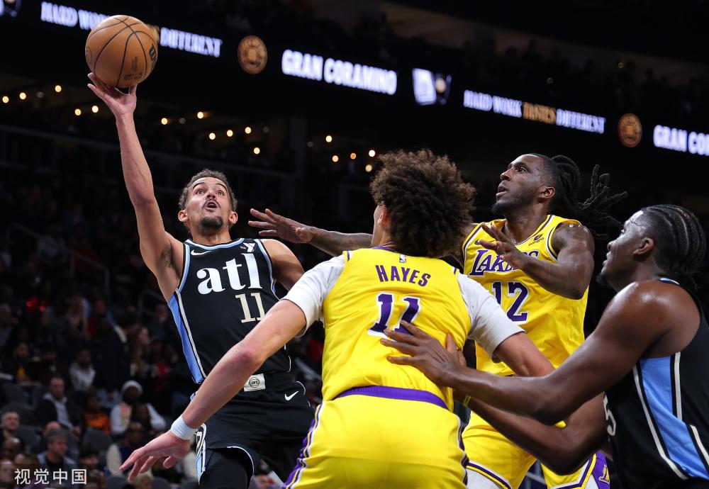 拉开肋部空 拉开肋部空